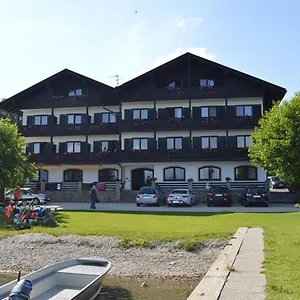 Gasthof Grünäugl Am, Gstadt am Chiemsee